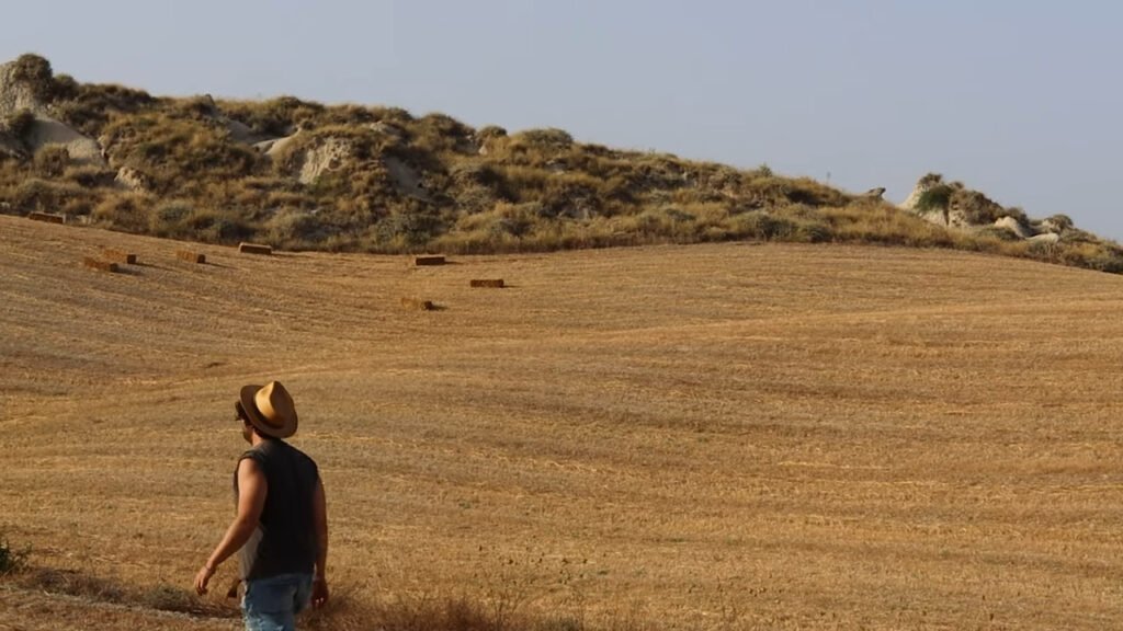 (46) Giuliano Maroccini. Pensami a piedi scalzi (1)